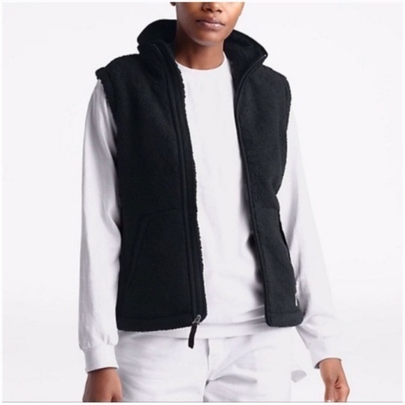 The north Face‎ woman’s fleece zip vest small - Picture 1 of 8